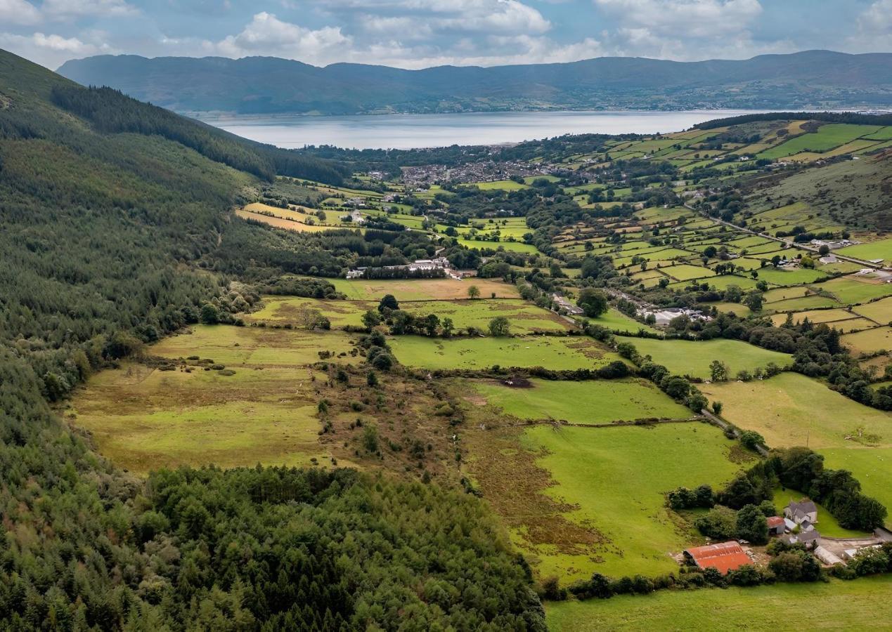 Rostrevor Valley Caravans With Private Hot Tub ภายนอก รูปภาพ